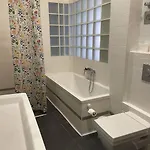 Yogiyo Lägenhet Budapest